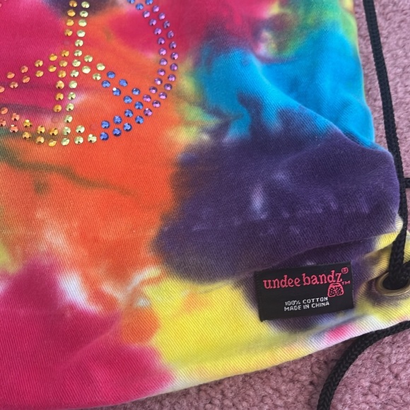 UNDEE BANDZ Drawstring Bag Rainbow Tie Dye Y2K - Picture 2 of 6